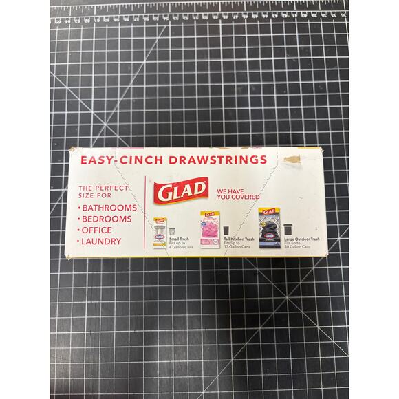 Glad Medium Drawstring Trash Bags 8 Gallon 26 Count – New - Picture 2 of 3